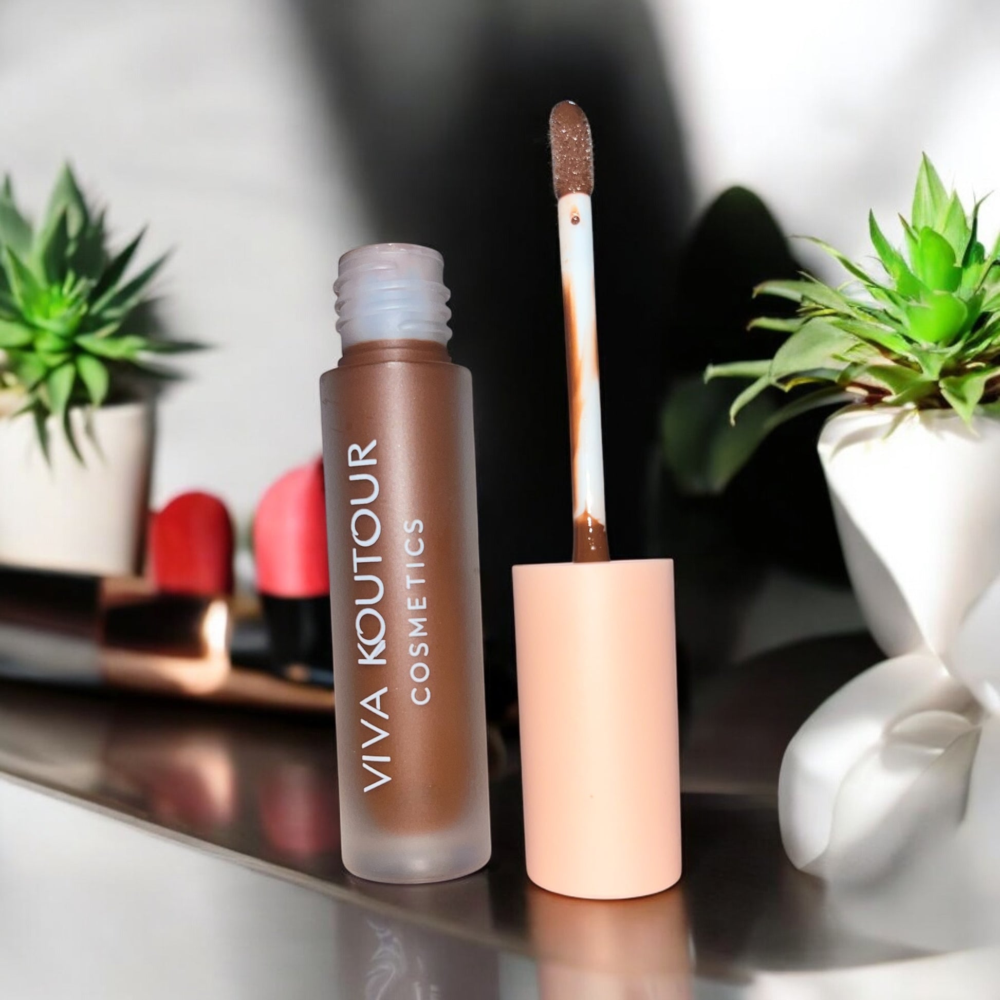Mocha Kiss Gloss - Viva Koutour Cosmetics