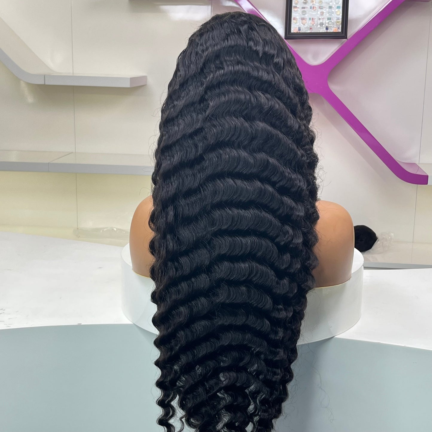 Bleached Knots 200% Density Glueless Ready to Go 5x5 HD Closure Wig Pineapple Wave with Preplucked Hairline