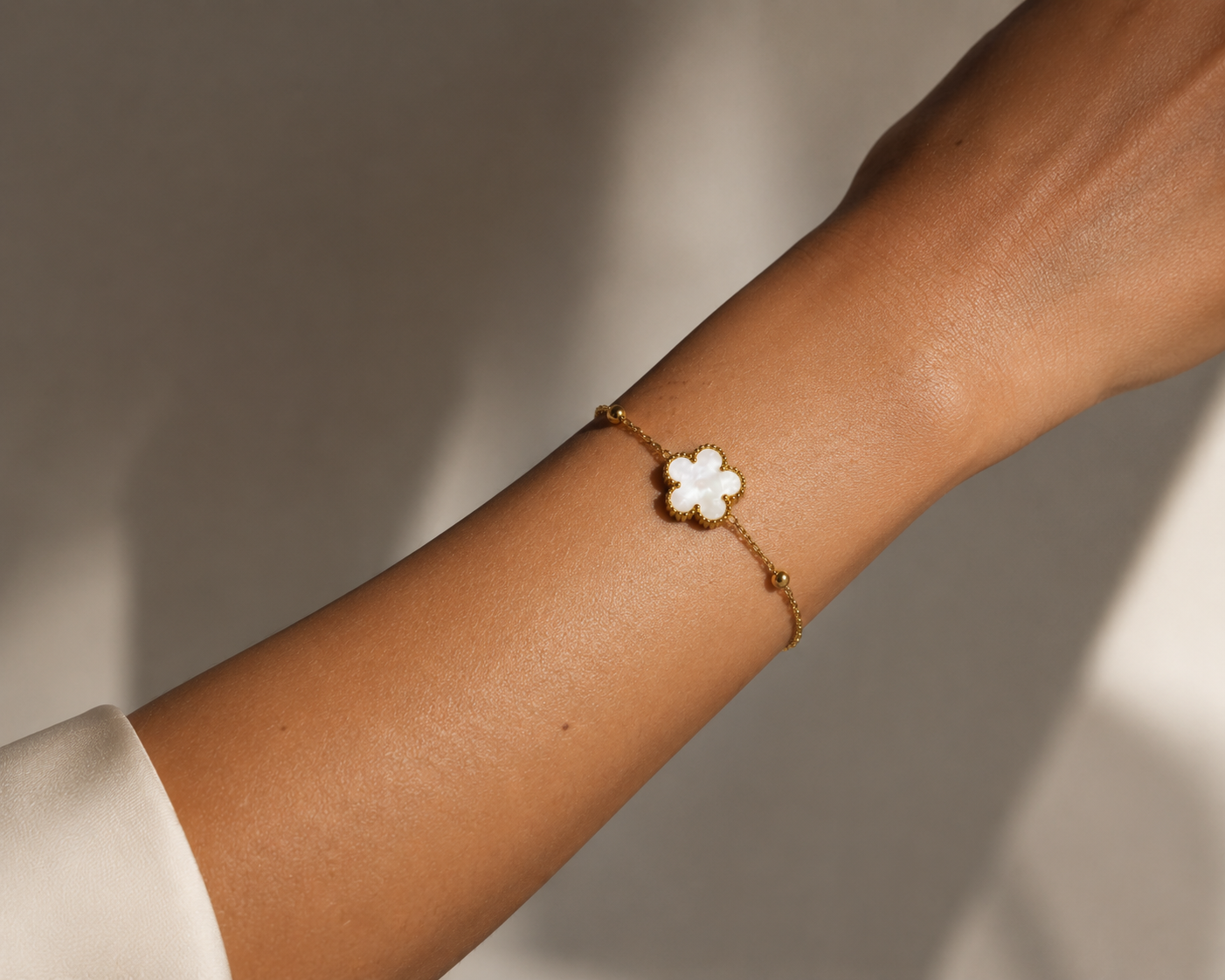 Golden Bloom Bracelet