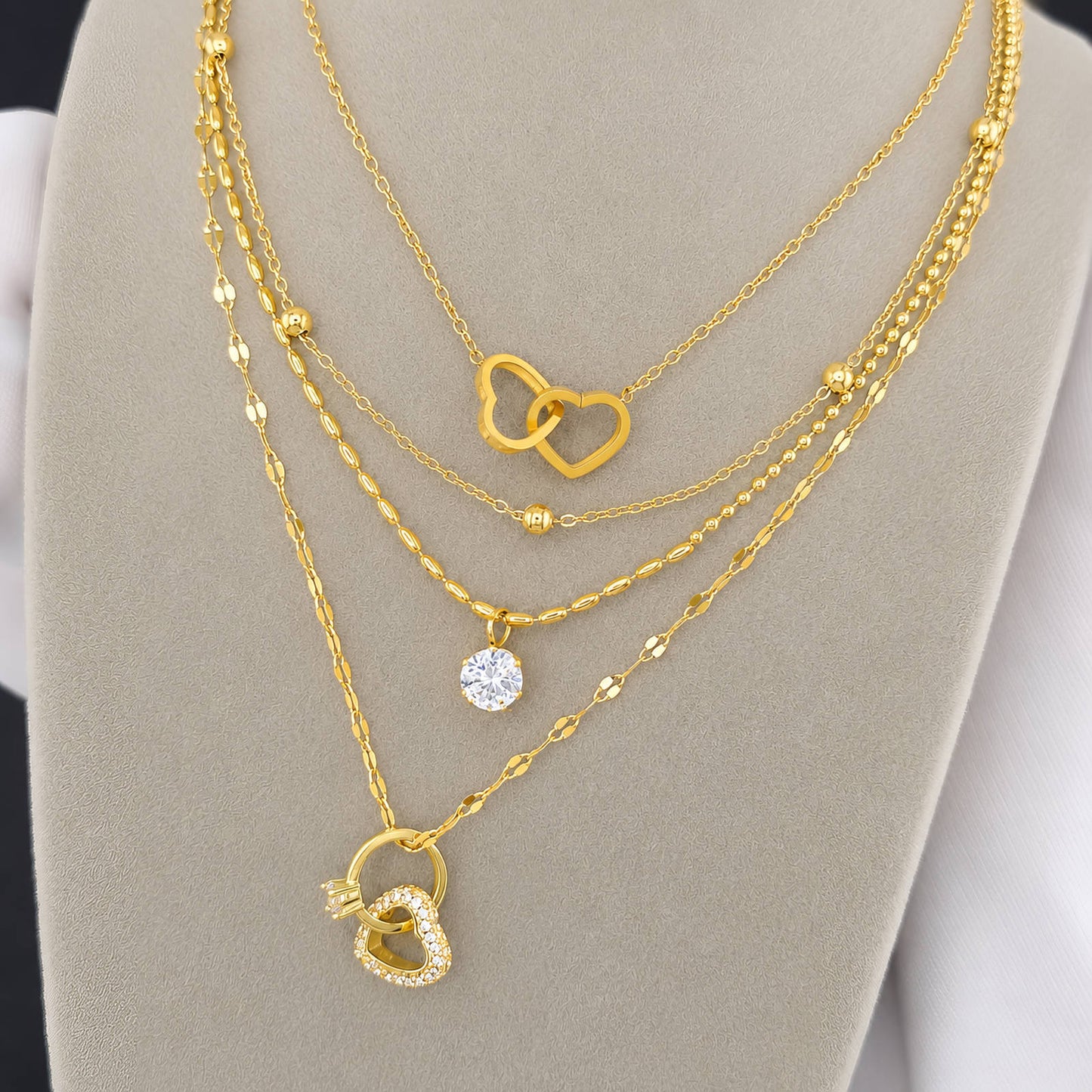 Linked Love Necklace 💎