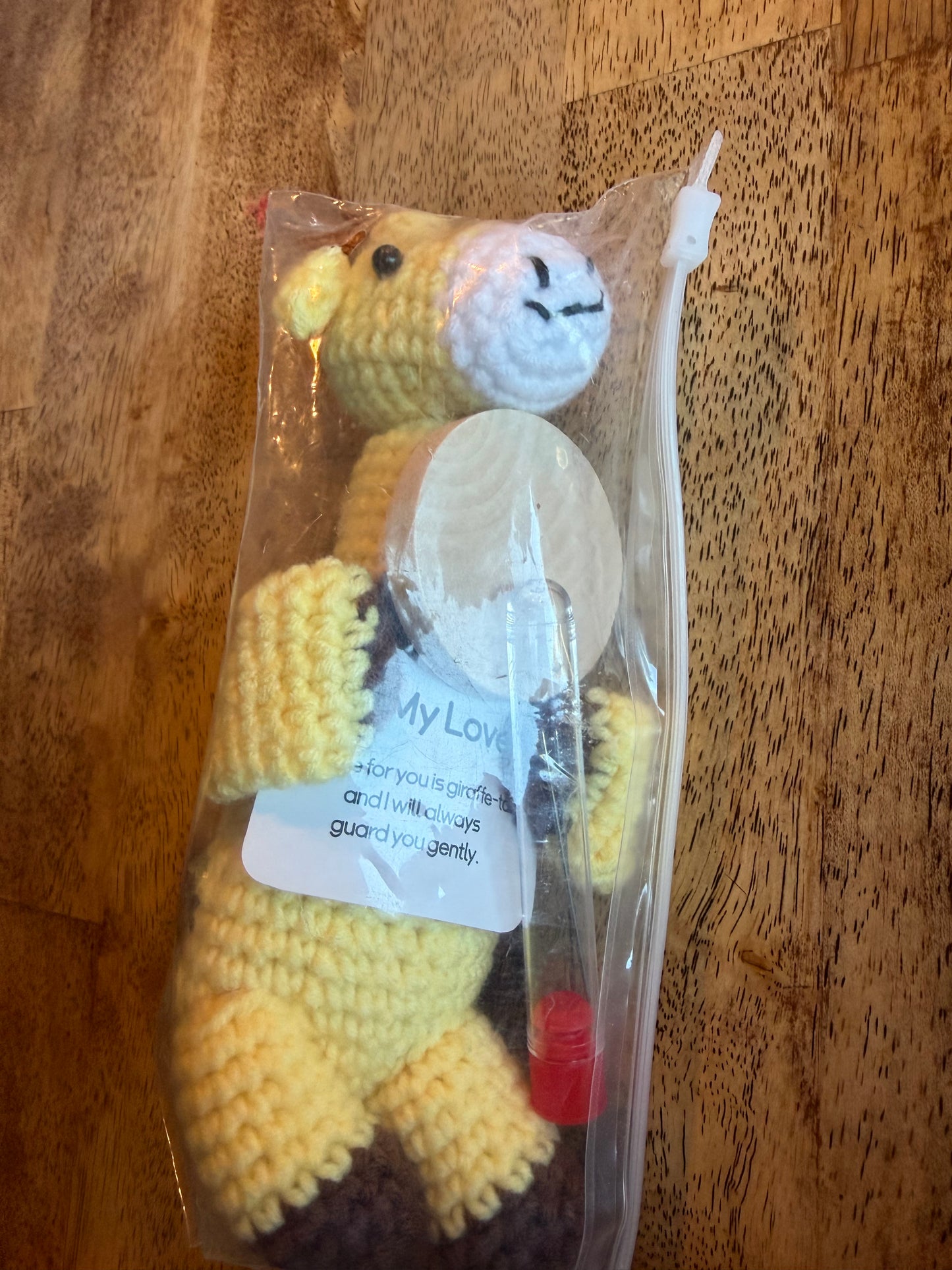 Adorable Giraffe Pin Cushion – Crochet Sewing Needle Holder & Keepsake Gift