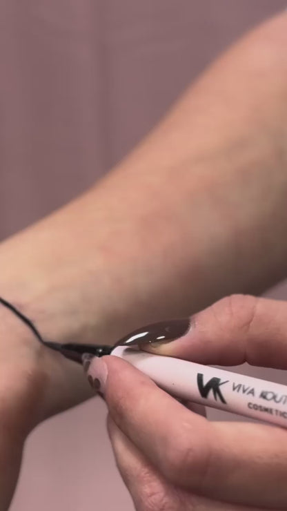 VKC The Apex Eyeliner