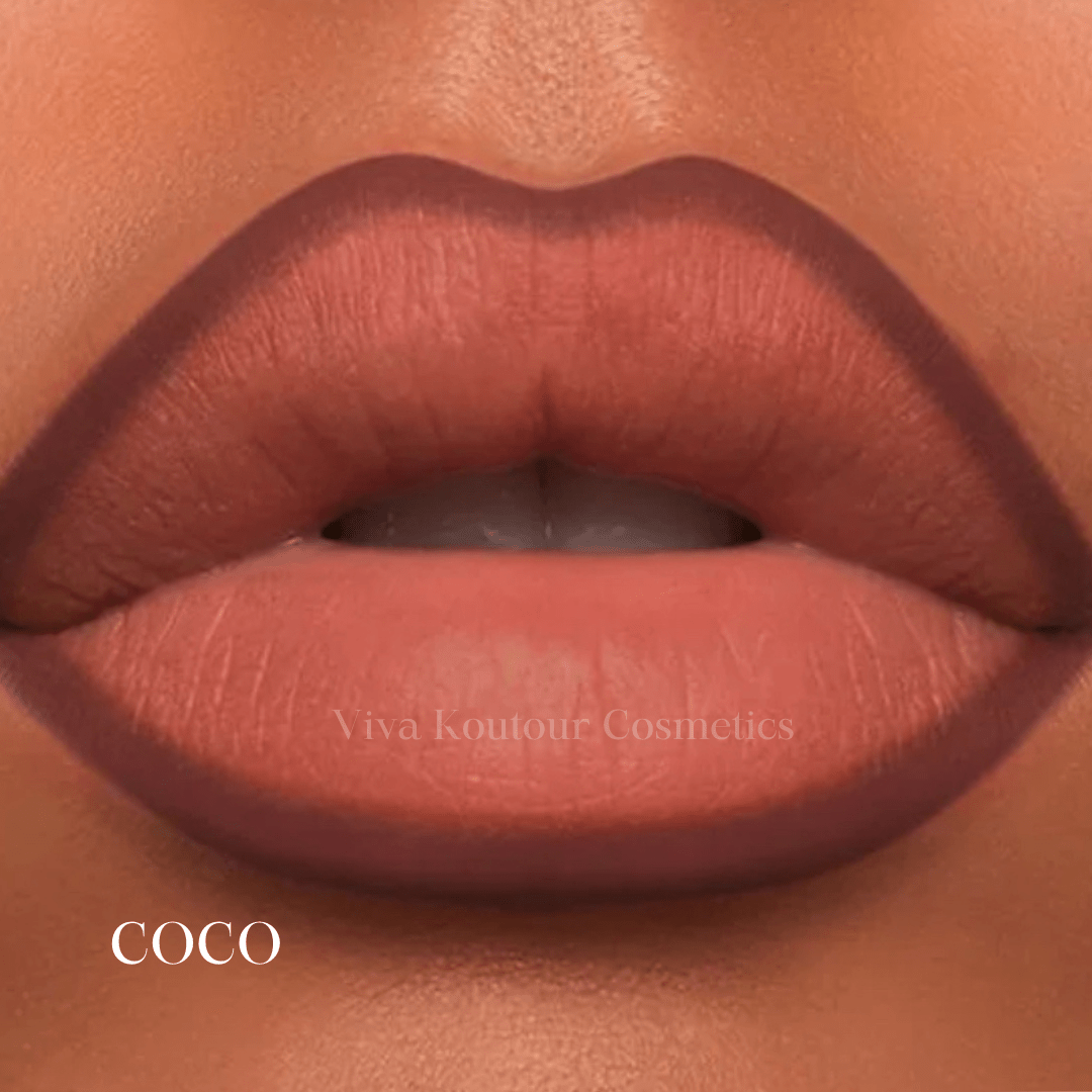 Close-up of a perfectly lined lip. Shade Coco #12
